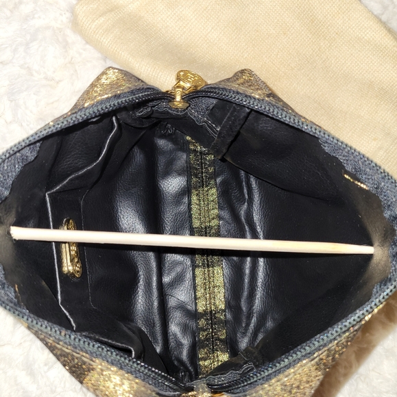 FENDI, Pequin Baguette Pouch, Vintage. FREE LV lock&key w/purchase. - Picture 5 of 9